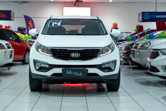 KIA SPORTAGE 2.0 LX 4X2 16V FLEX 4P AUTOMÁTICO KIA SPORTAGE 2.0 LX 4X2 16V FLEX 4P AUTOMÁTICO